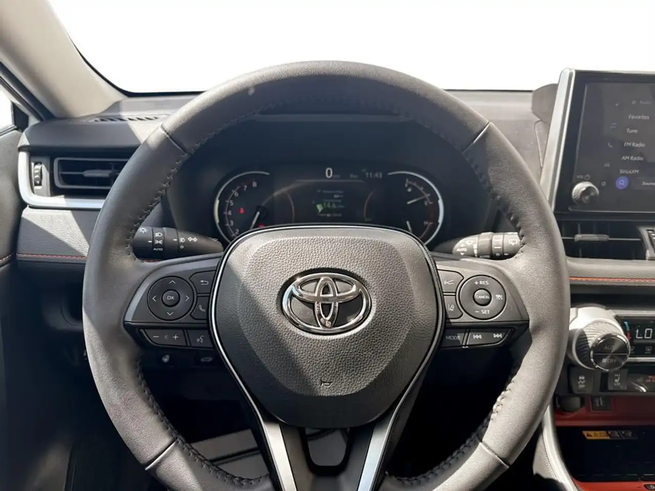Toyota RAV 4 снимка Toyota RAV 4