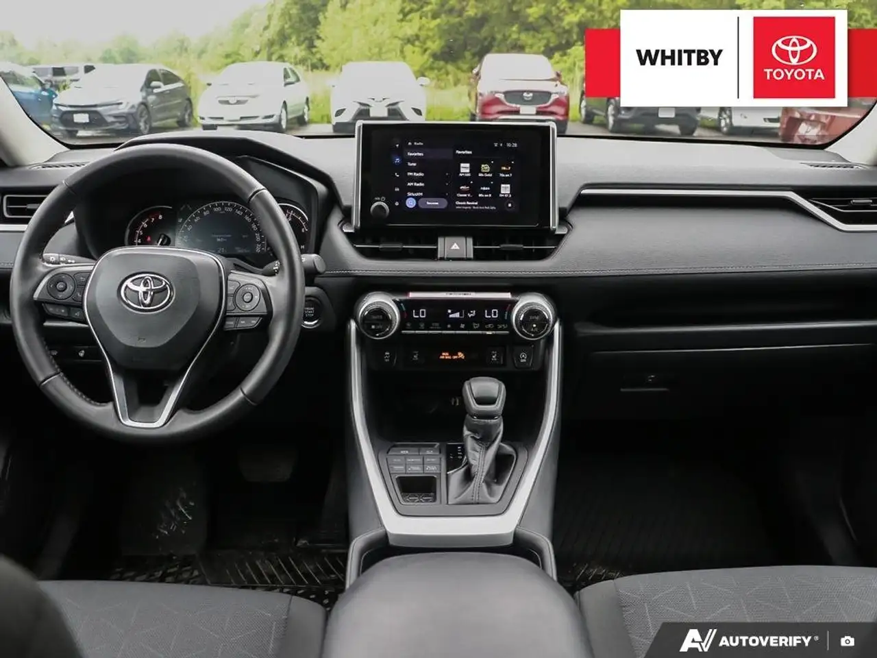 Toyota RAV 4 снимка Toyota RAV 4