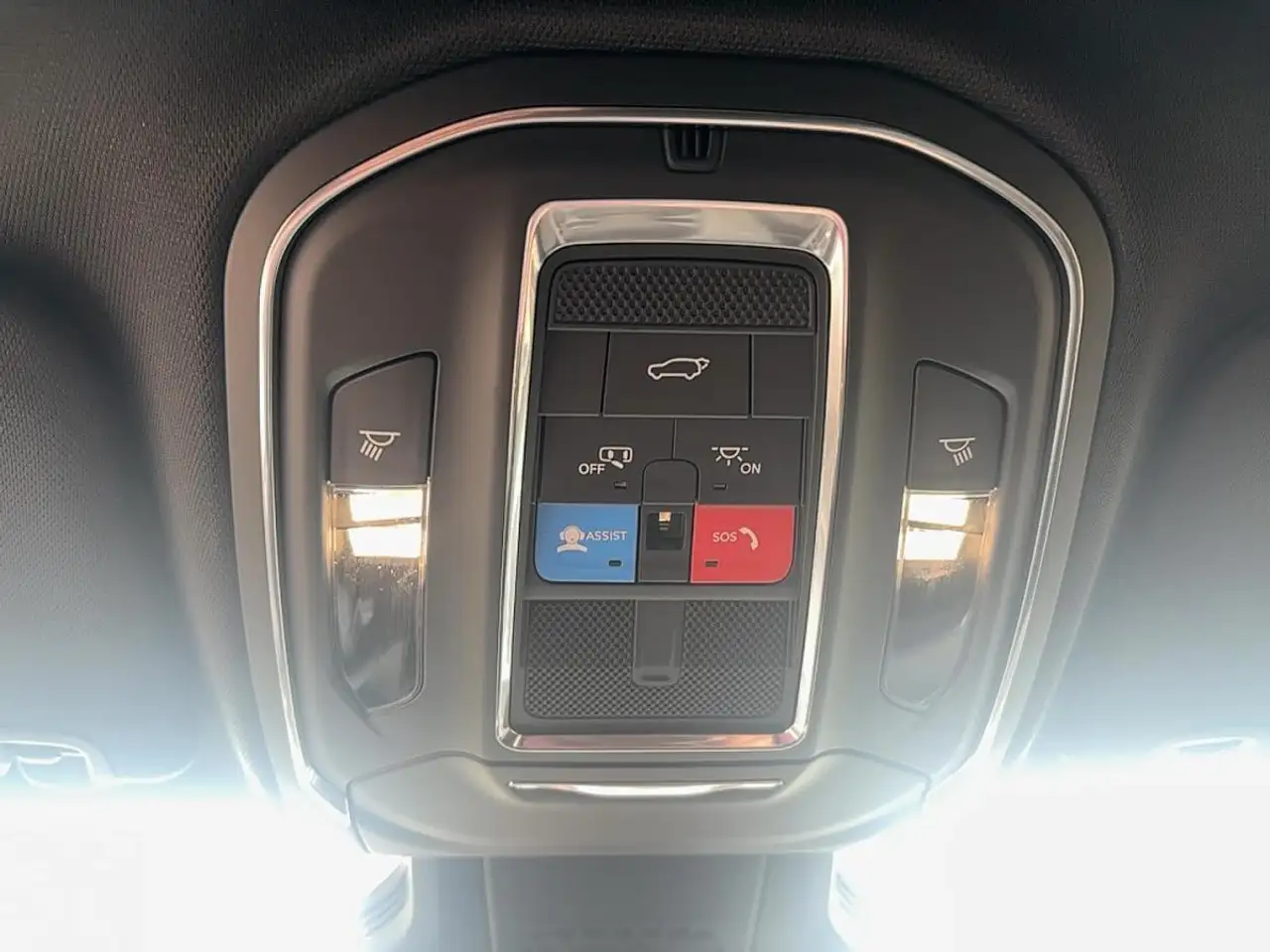 Jeep Cherokee photo Jeep Cherokee
