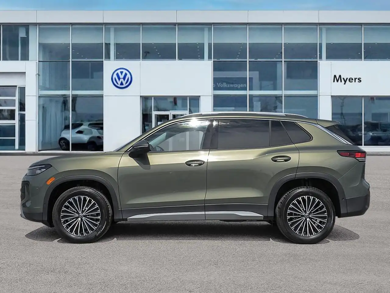 Volkswagen Tiguan снимка Volkswagen Tiguan