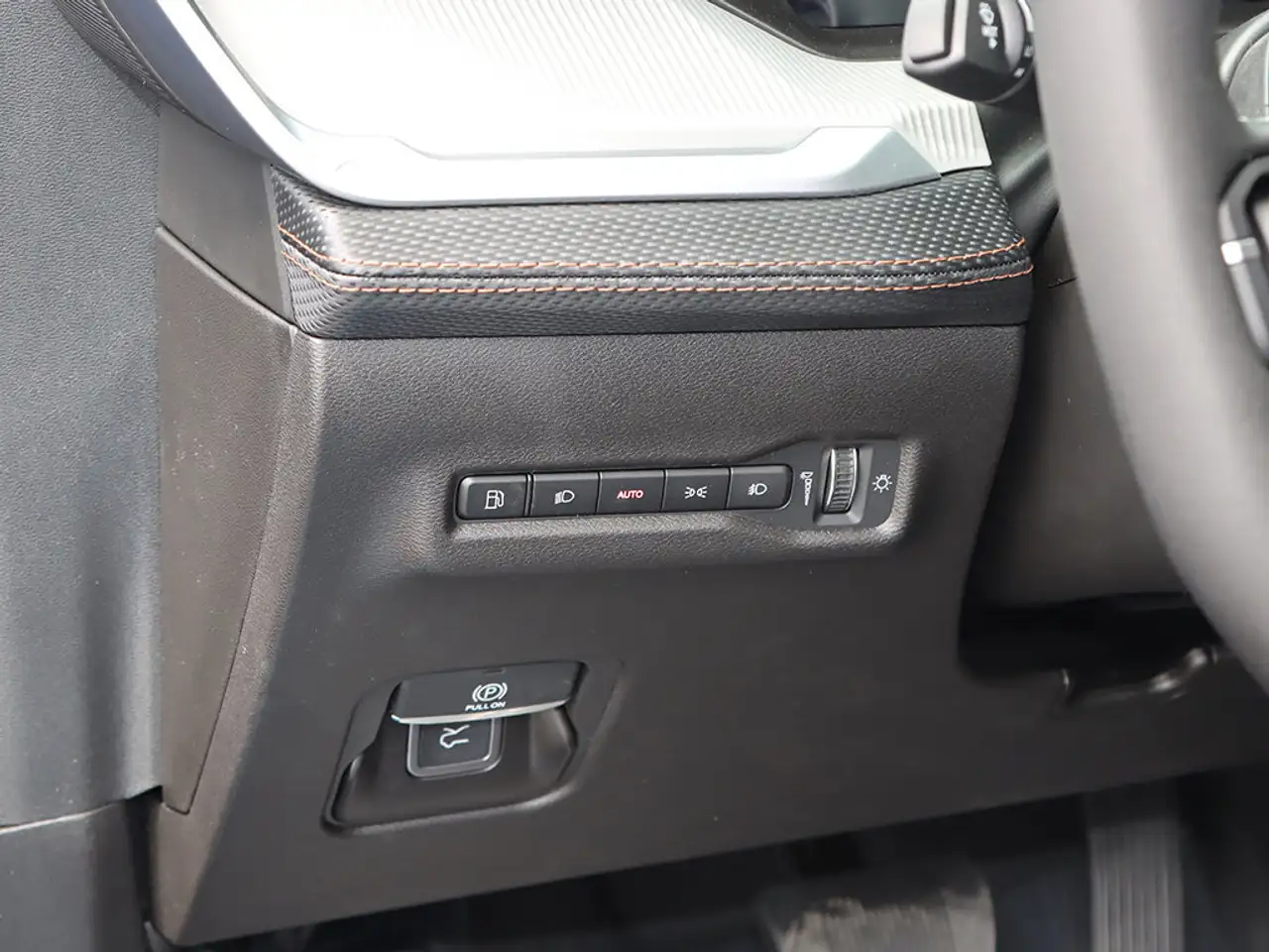 Jeep Cherokee снимка Jeep Cherokee