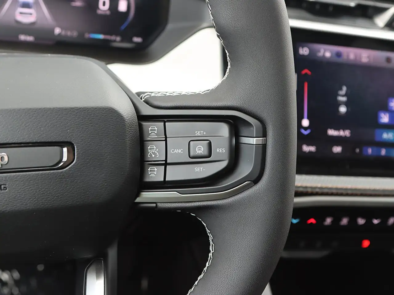 Jeep Cherokee снимка Jeep Cherokee