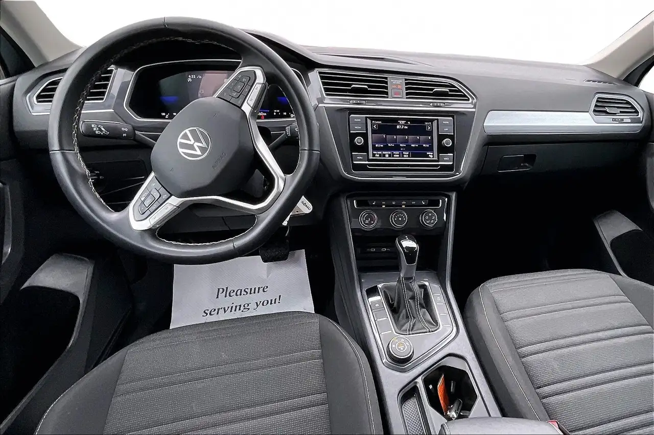 Volkswagen Tiguan снимка Volkswagen Tiguan