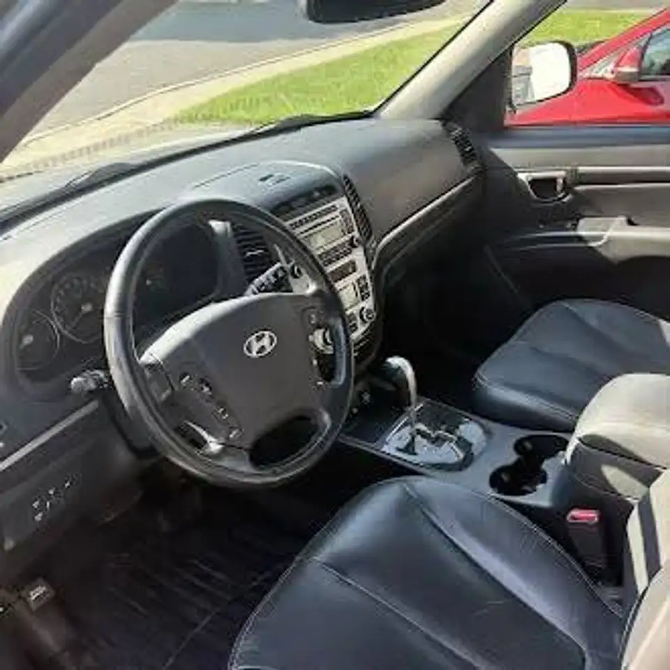 Hyundai SANTA FE снимка Hyundai SANTA FE