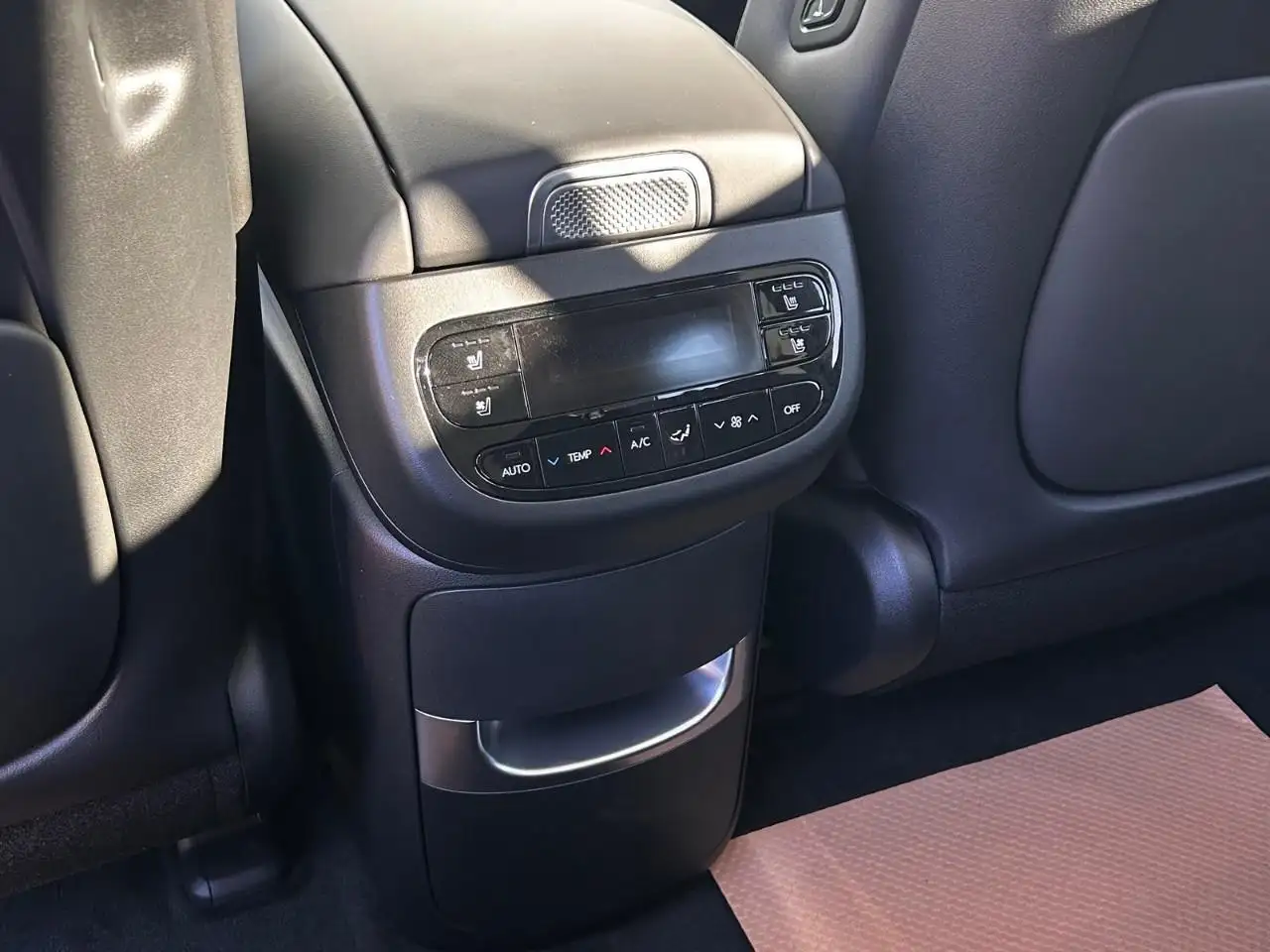 Hyundai IONIQ 9 fotografie Hyundai IONIQ 9