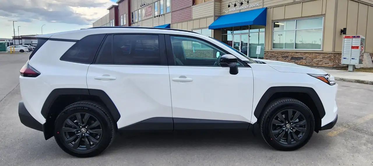 Toyota RAV 4 снимка Toyota RAV 4