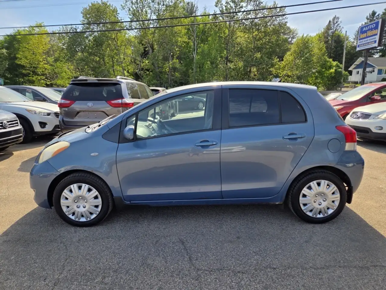 Toyota Yaris photo Toyota Yaris