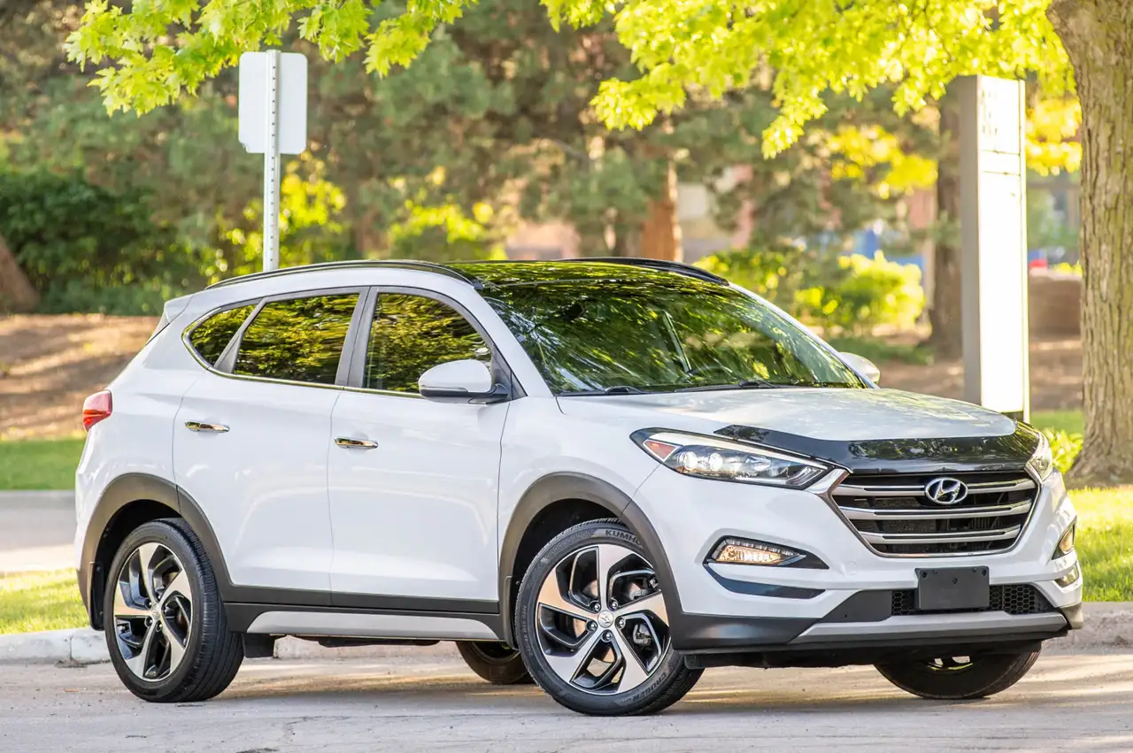 Hyundai TUCSON снимка Hyundai TUCSON