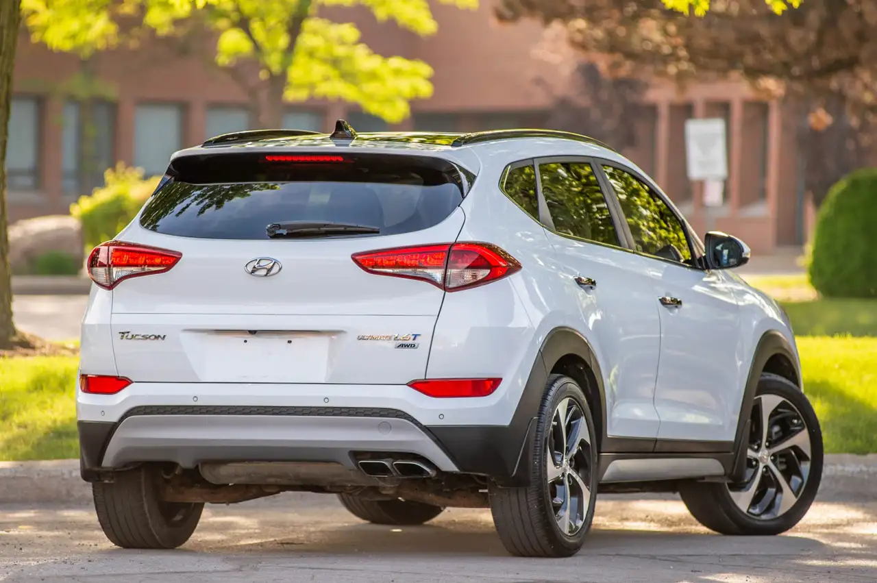 Hyundai TUCSON снимка Hyundai TUCSON
