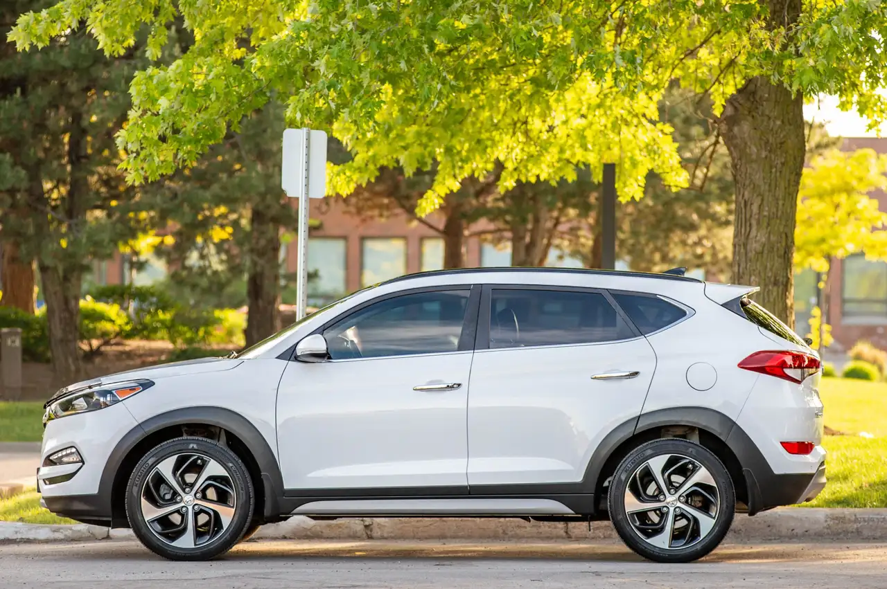 Hyundai TUCSON снимка Hyundai TUCSON