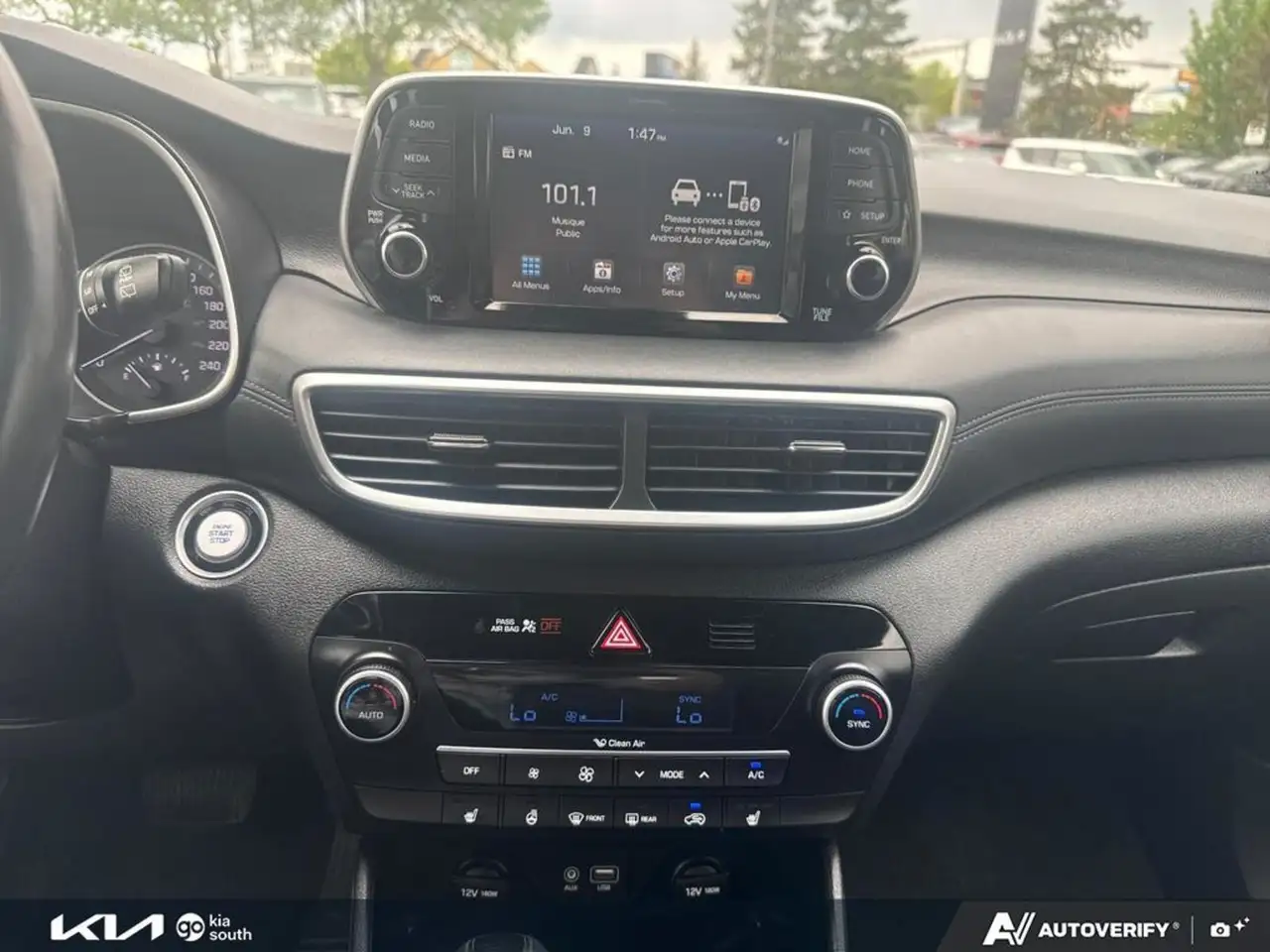 Hyundai TUCSON снимка Hyundai TUCSON