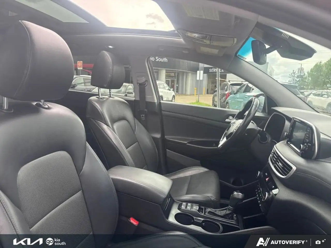 Hyundai TUCSON снимка Hyundai TUCSON