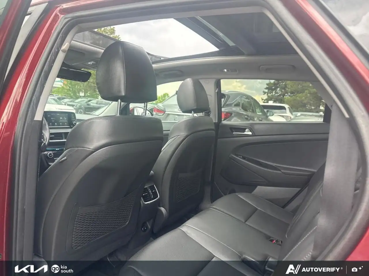 Hyundai TUCSON снимка Hyundai TUCSON