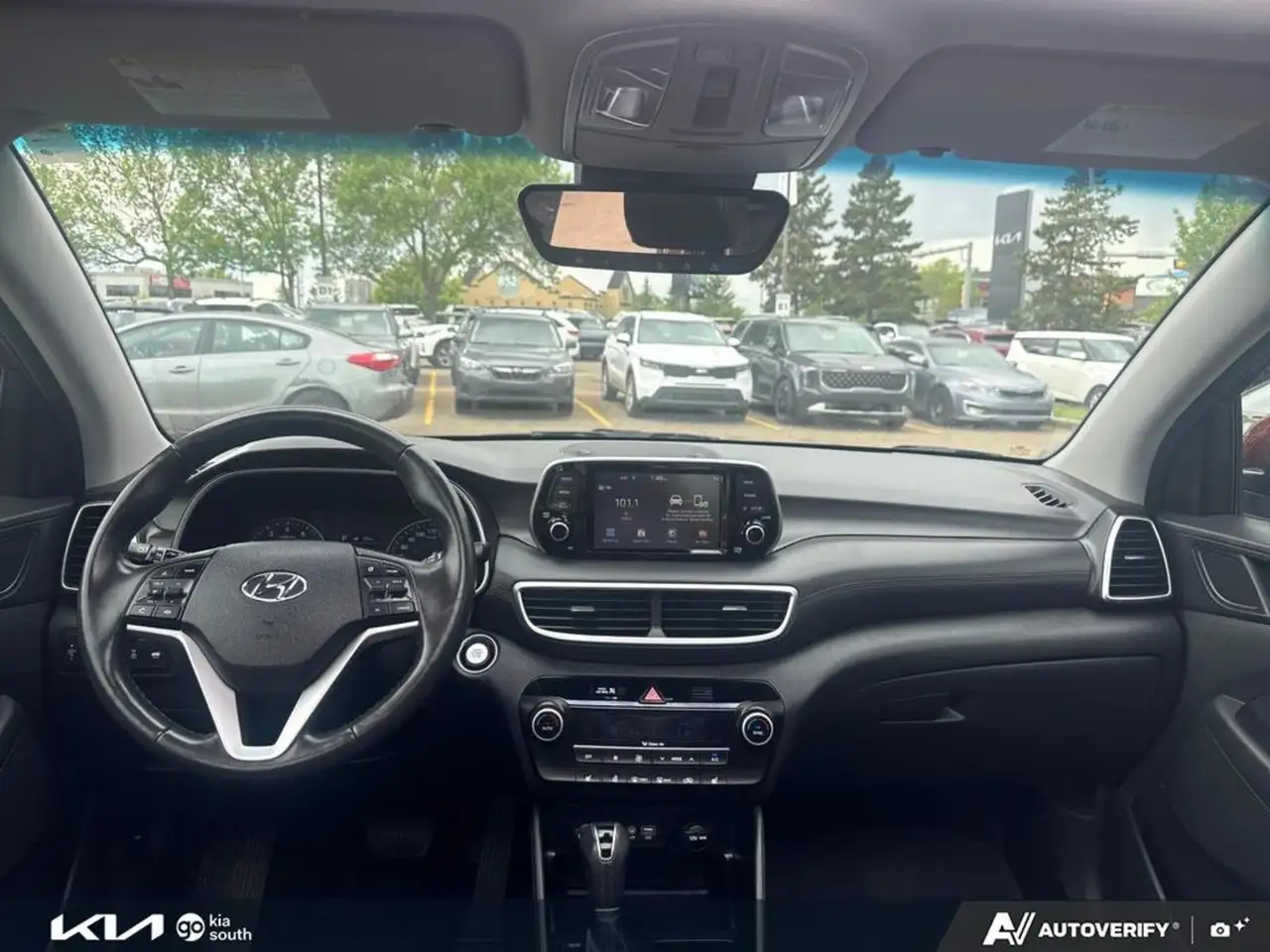 Hyundai TUCSON снимка Hyundai TUCSON