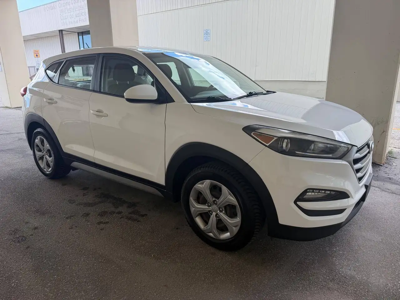 Hyundai TUCSON photo Hyundai TUCSON
