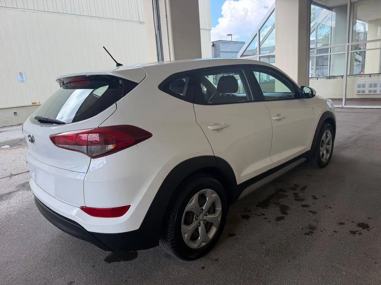 Hyundai TUCSON photo Hyundai TUCSON