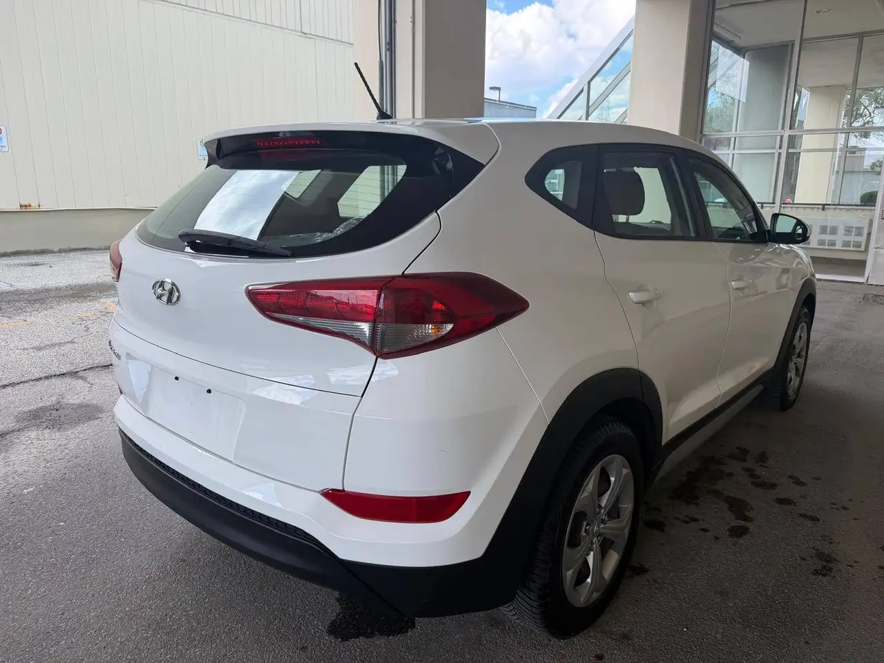 Hyundai TUCSON photo Hyundai TUCSON