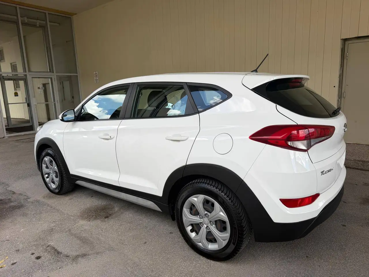 Hyundai TUCSON photo Hyundai TUCSON