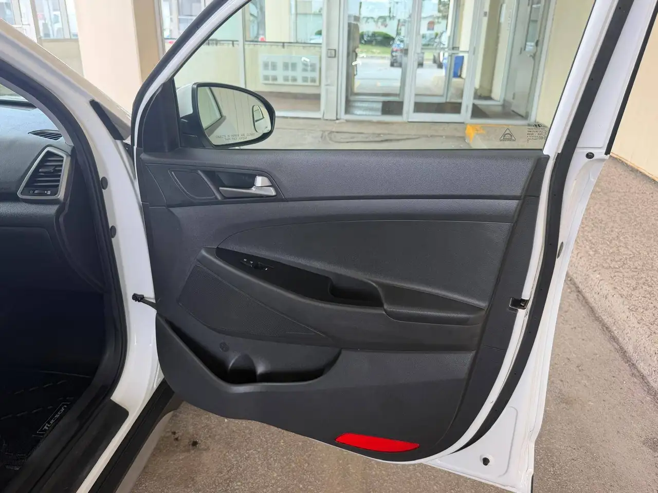 Hyundai TUCSON photo Hyundai TUCSON