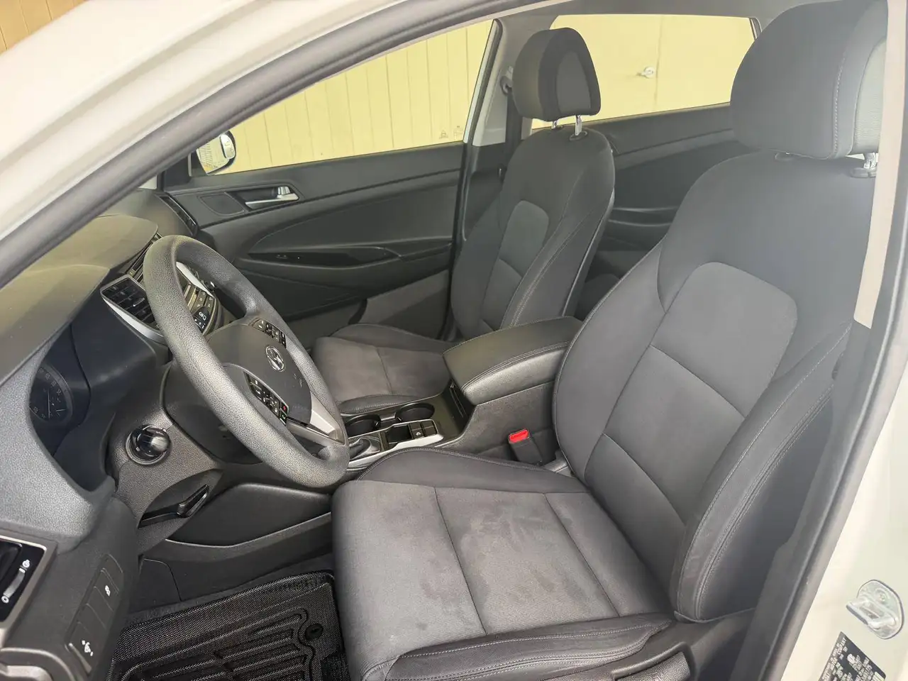 Hyundai TUCSON photo Hyundai TUCSON
