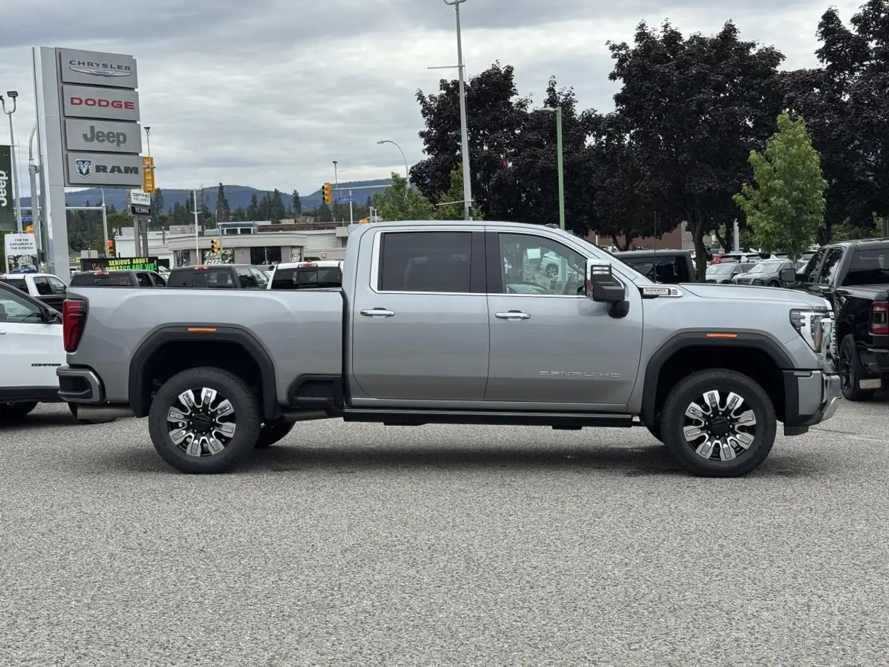 GMC Sierra 3500 снимка GMC Sierra 3500