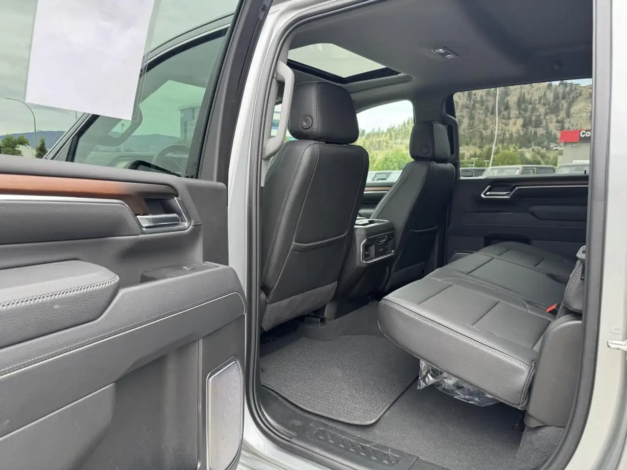 GMC Sierra 3500 снимка GMC Sierra 3500