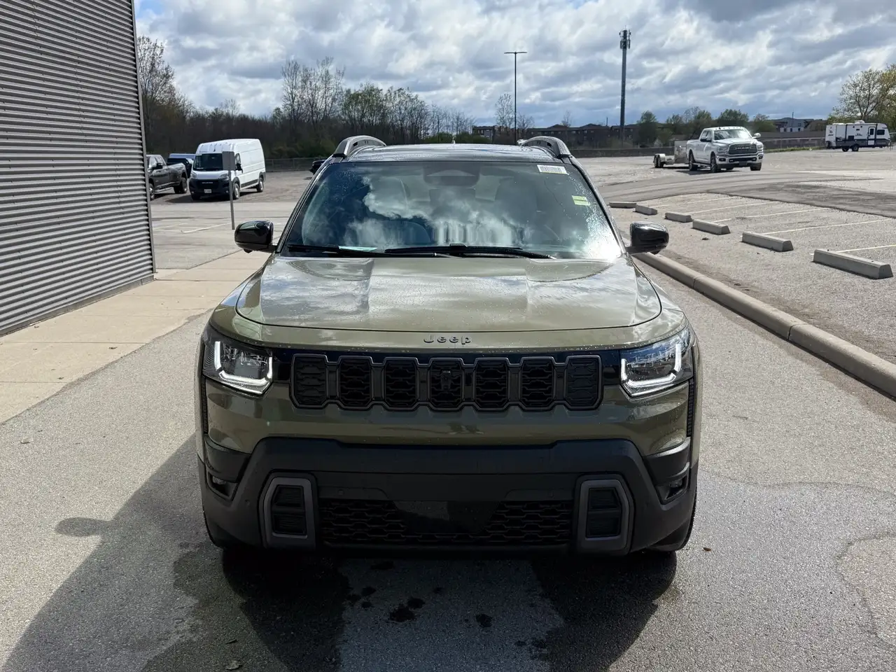Jeep Cherokee снимка Jeep Cherokee