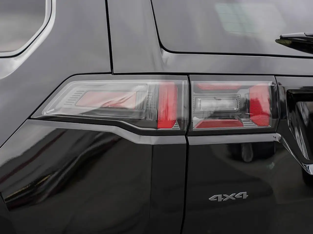 Jeep Cherokee photo Jeep Cherokee