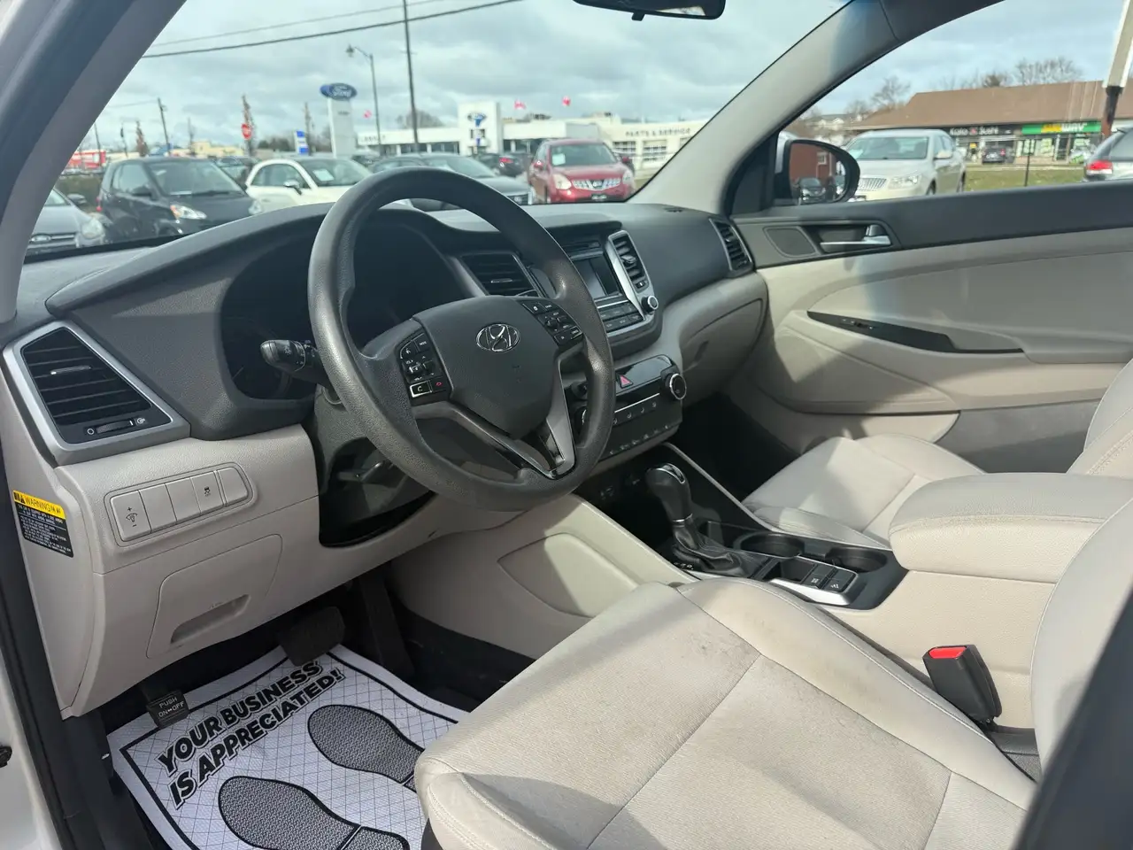 Hyundai TUCSON photo Hyundai TUCSON
