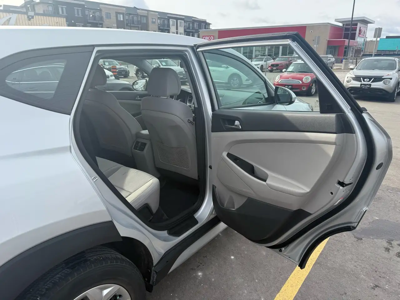 Hyundai TUCSON photo Hyundai TUCSON