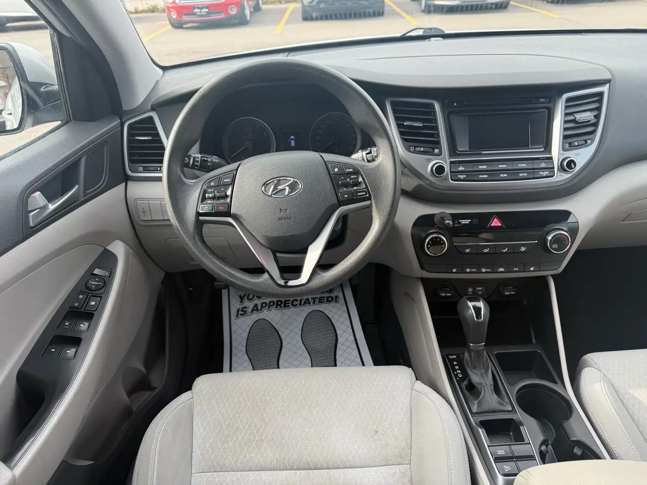 Hyundai TUCSON photo Hyundai TUCSON