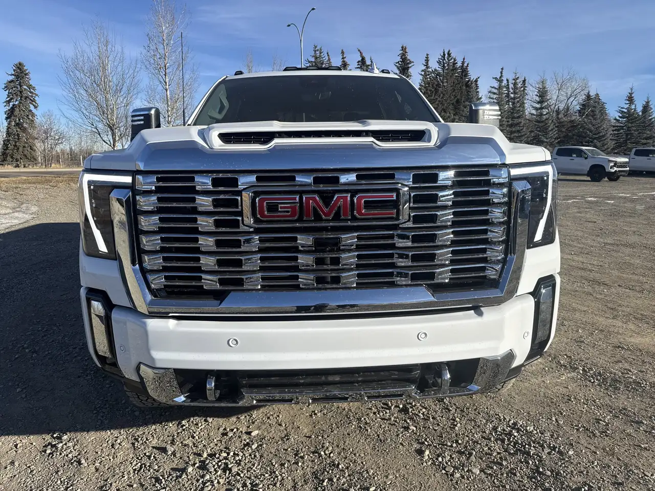 GMC Sierra 3500HD снимка GMC Sierra 3500HD