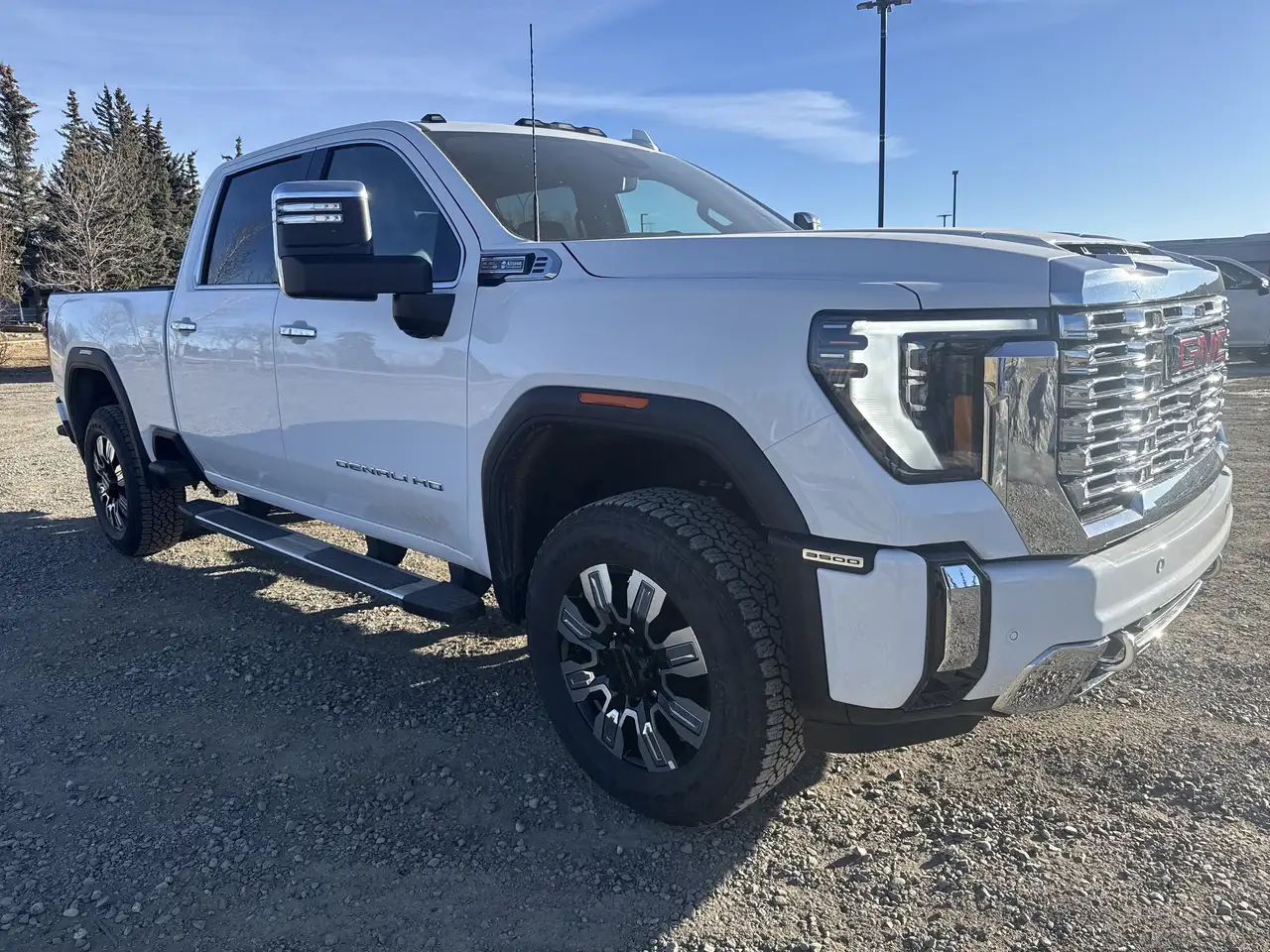 GMC Sierra 3500HD снимка GMC Sierra 3500HD