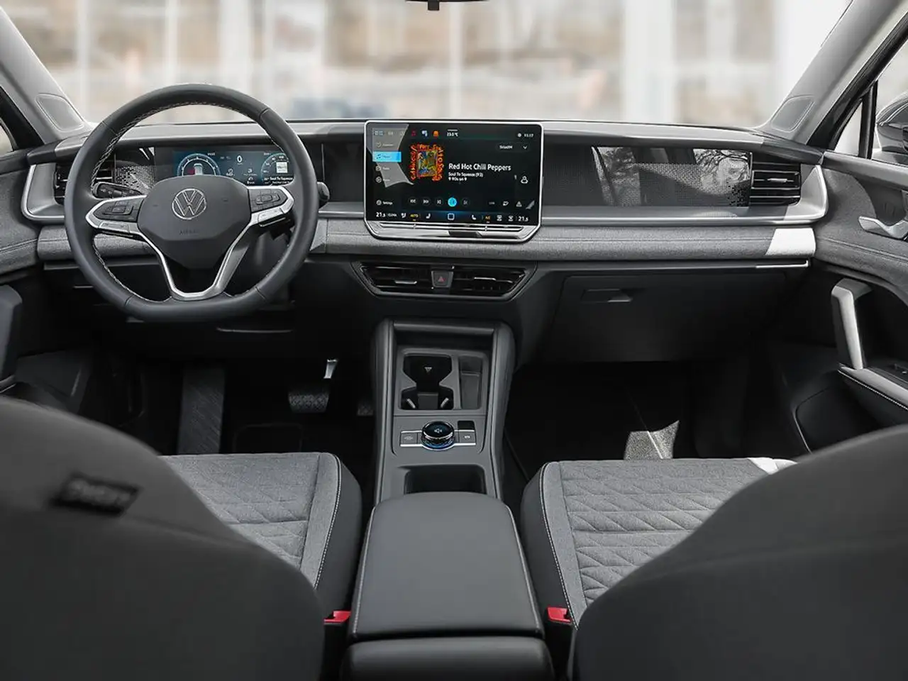 Volkswagen Tiguan снимка Volkswagen Tiguan