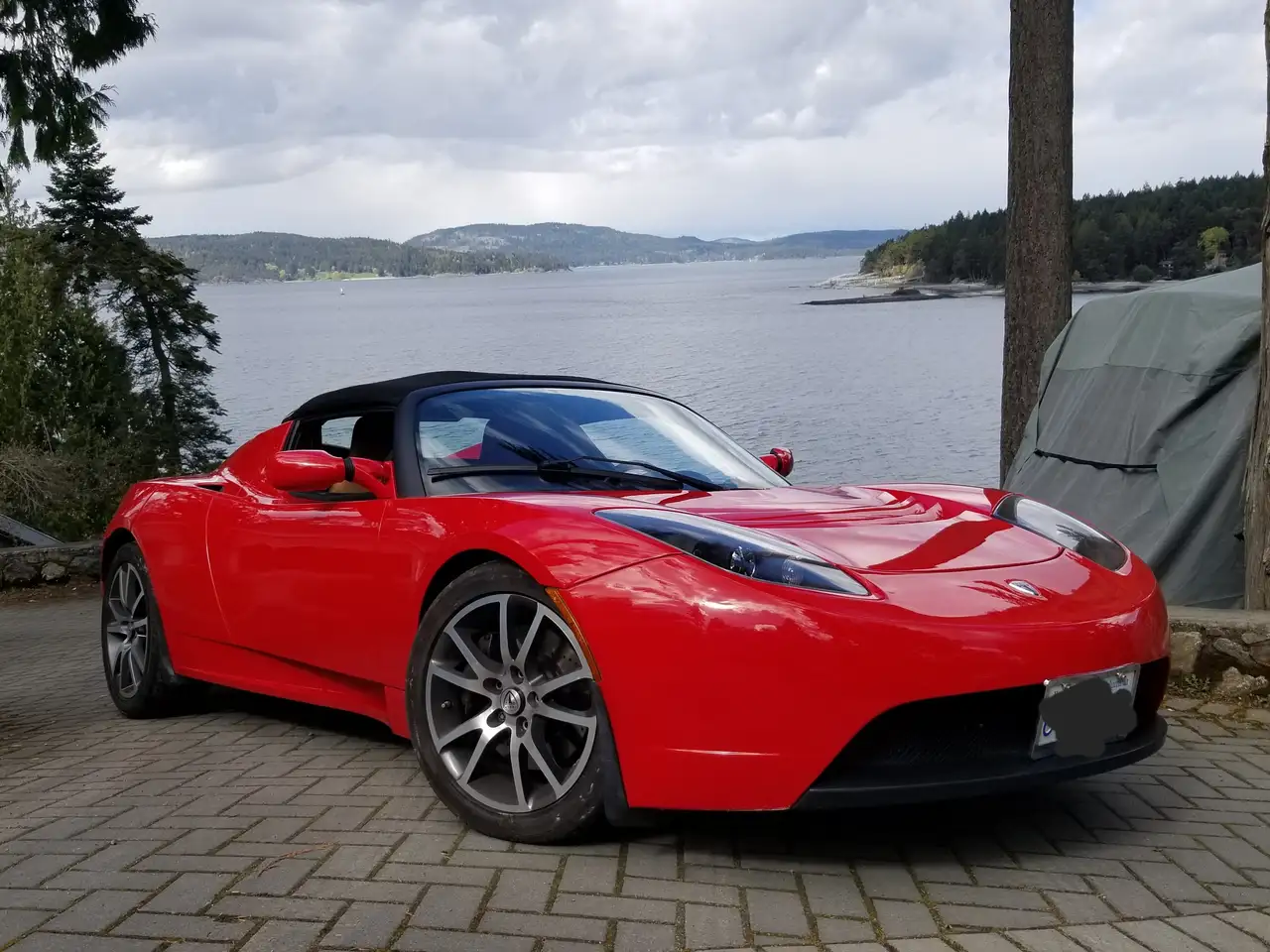 Tesla Roadster снимка Tesla Roadster