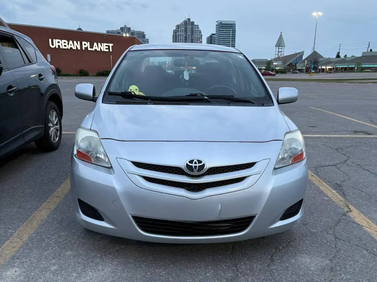 Toyota Yaris снимка Toyota Yaris