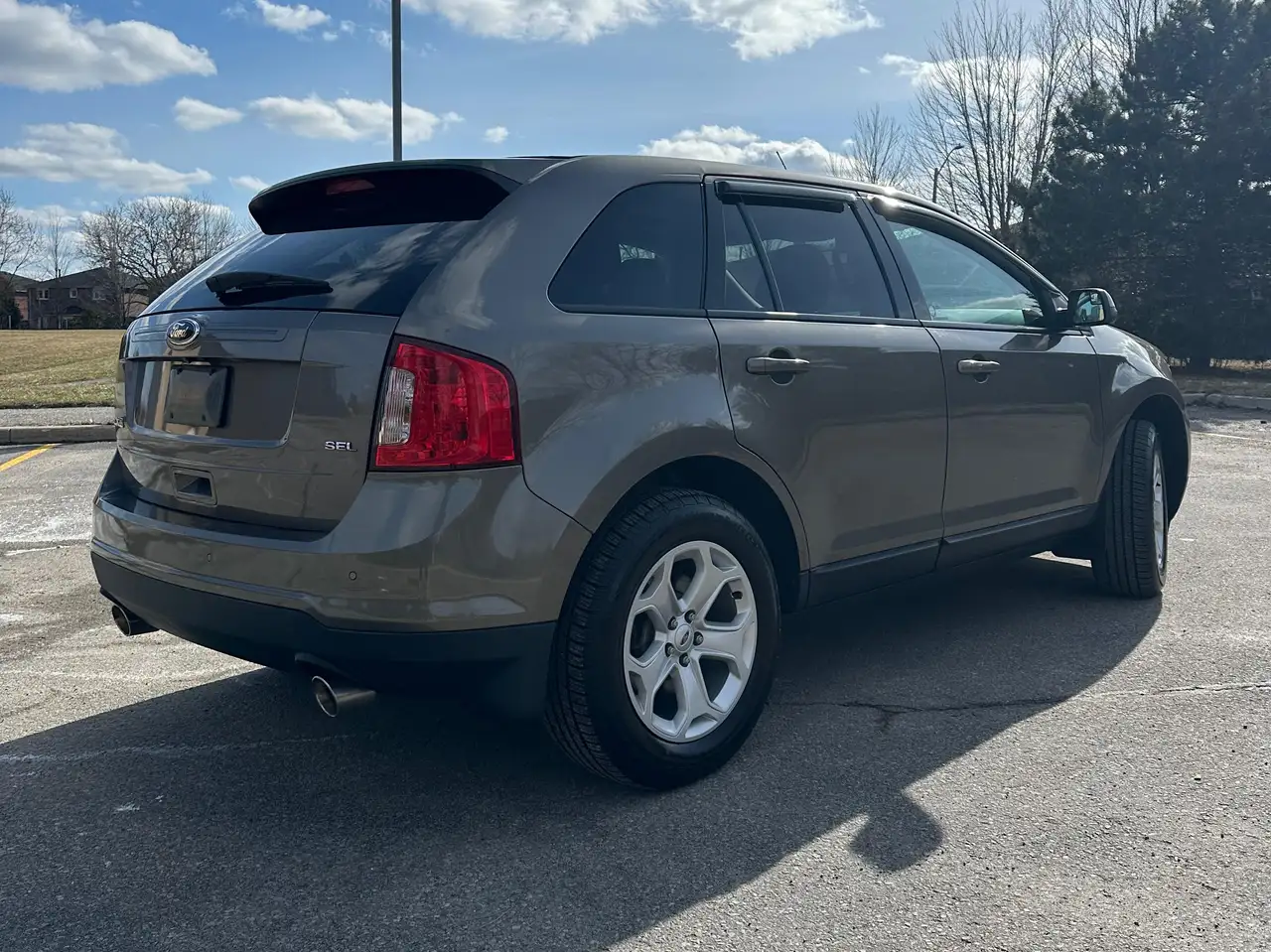 Ford Edge photo Ford Edge