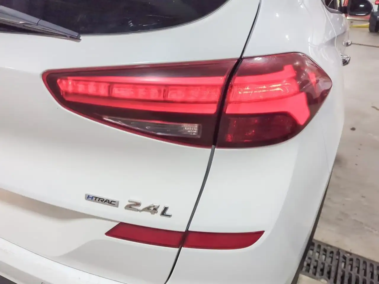 Hyundai TUCSON снимка Hyundai TUCSON