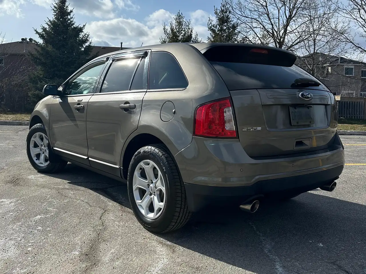 Ford Edge photo Ford Edge