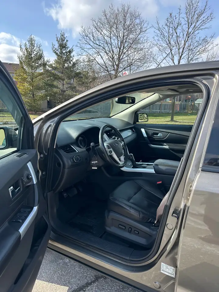 Ford Edge photo Ford Edge