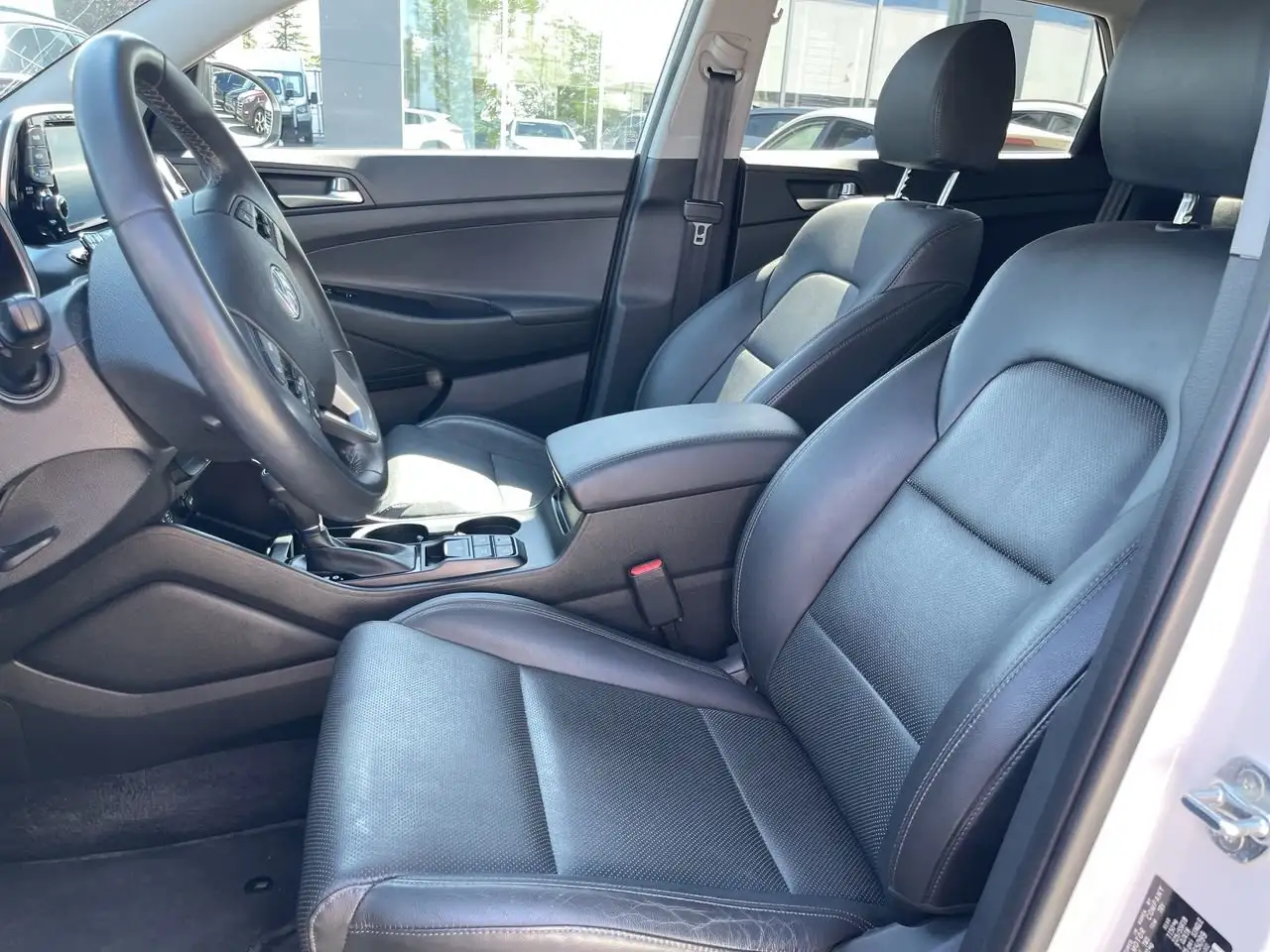 Hyundai TUCSON снимка Hyundai TUCSON