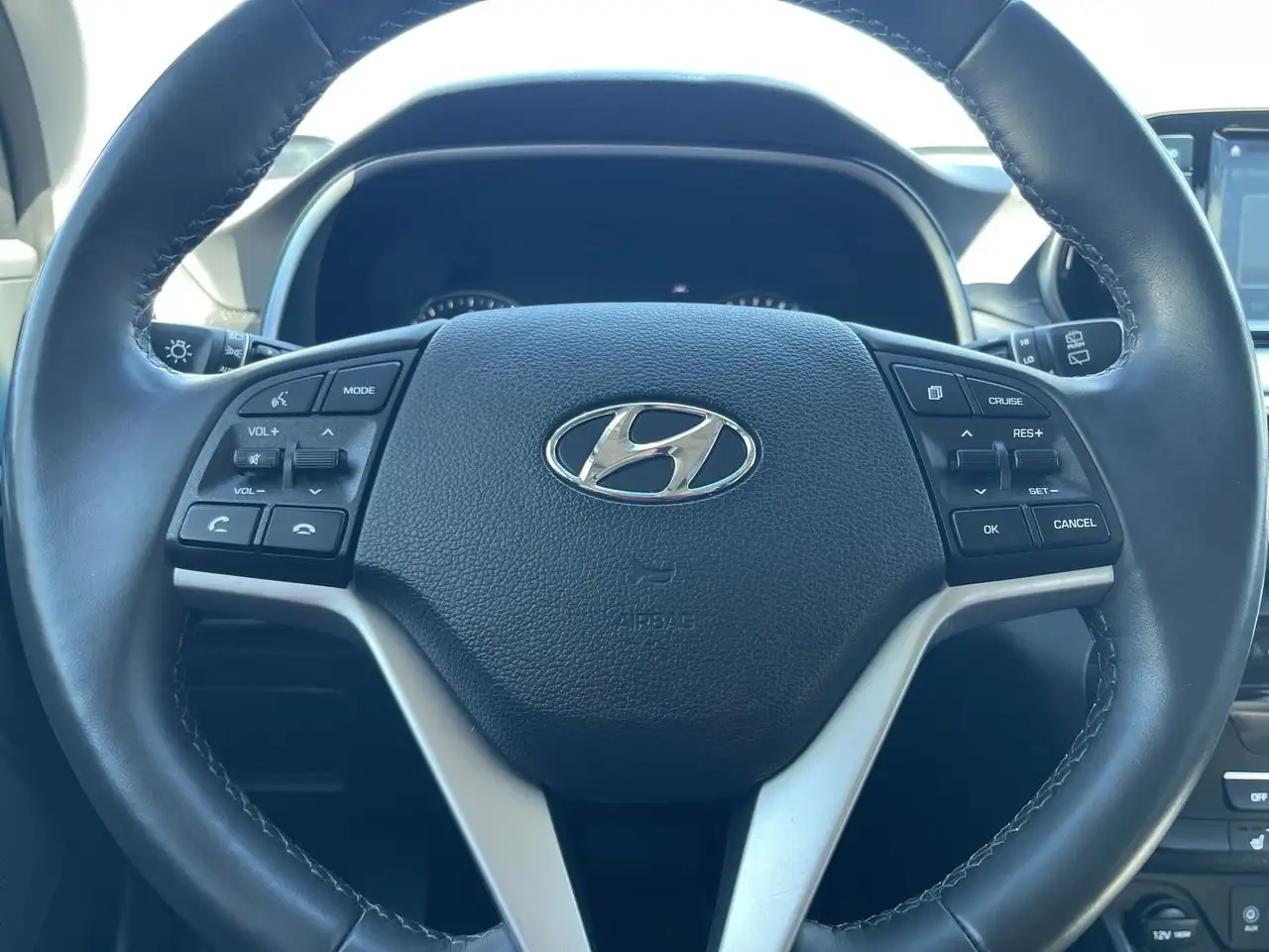 Hyundai TUCSON снимка Hyundai TUCSON