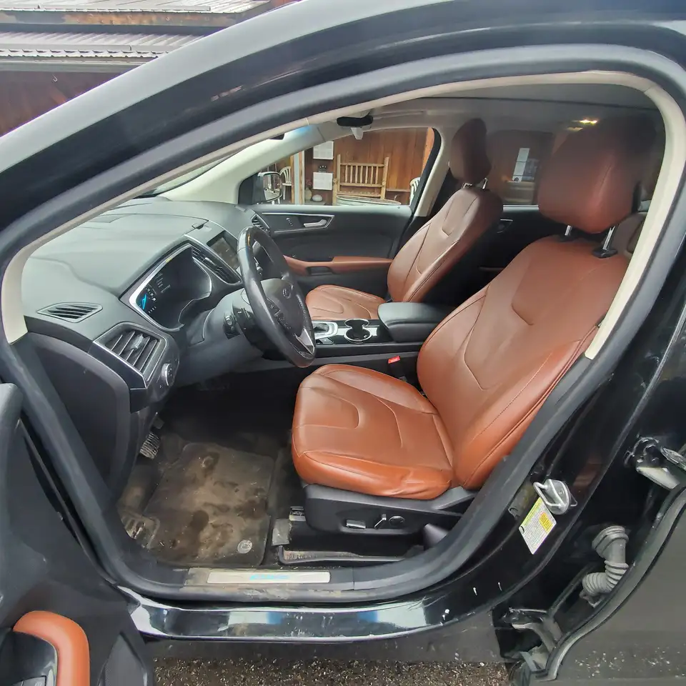 Ford Edge photo Ford Edge