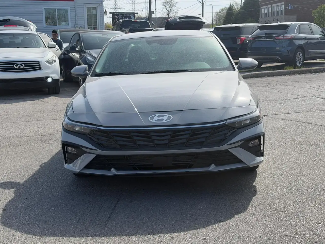 Hyundai ELANTRA снимка Hyundai ELANTRA