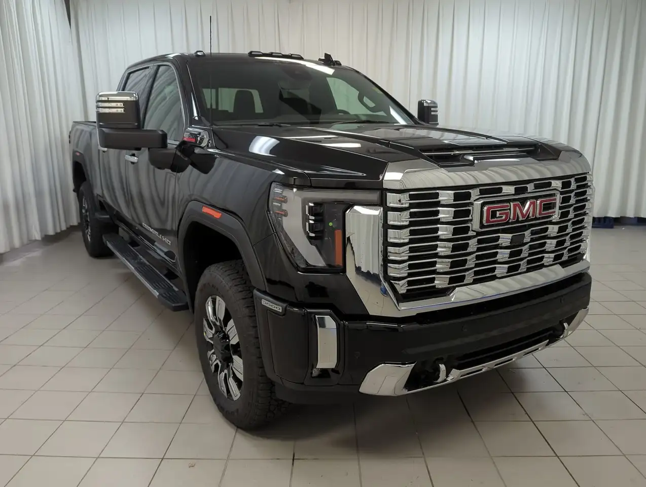 GMC Sierra 3500HD photo GMC Sierra 3500HD