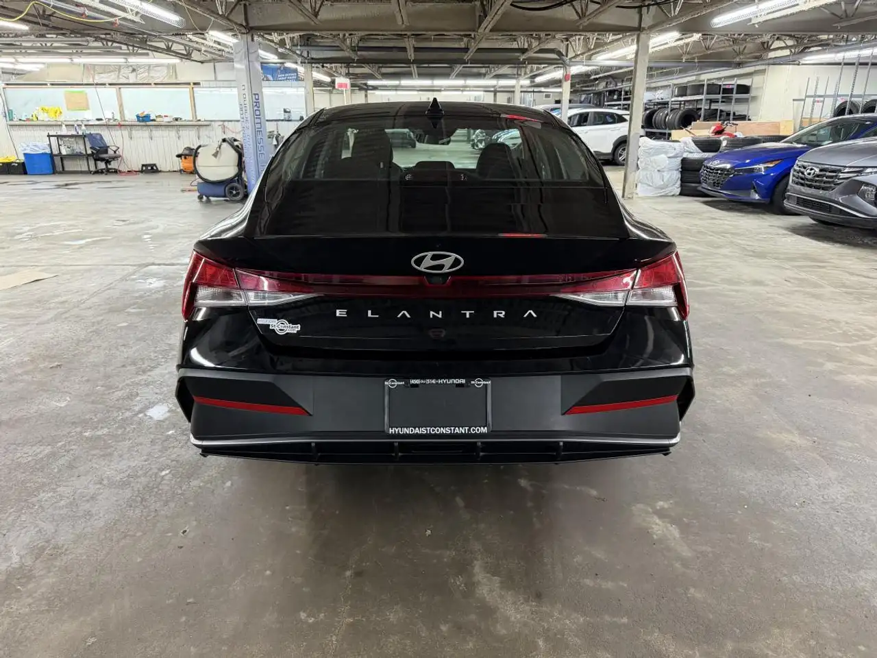 Hyundai ELANTRA снимка Hyundai ELANTRA