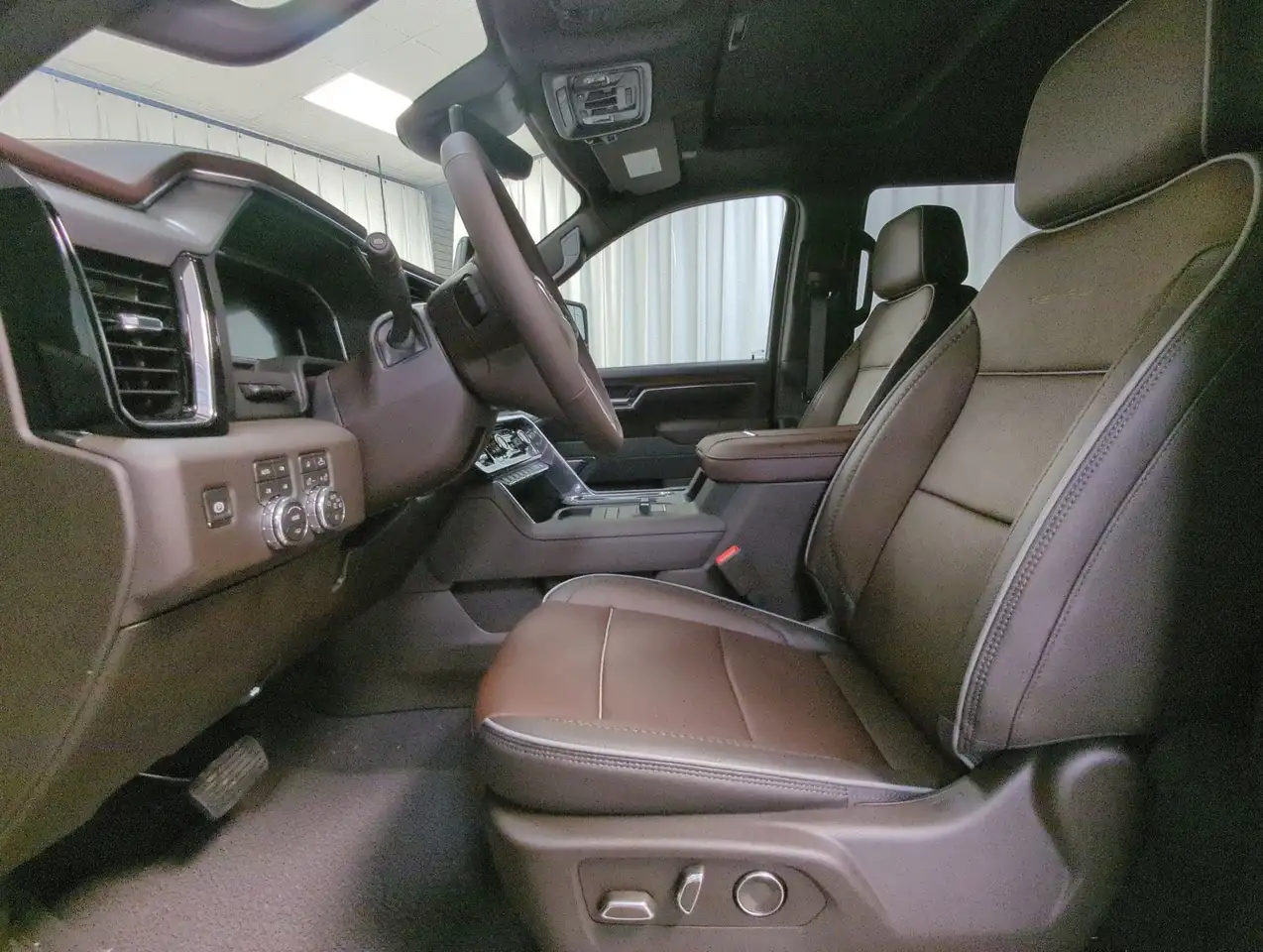 GMC Sierra 3500HD photo GMC Sierra 3500HD