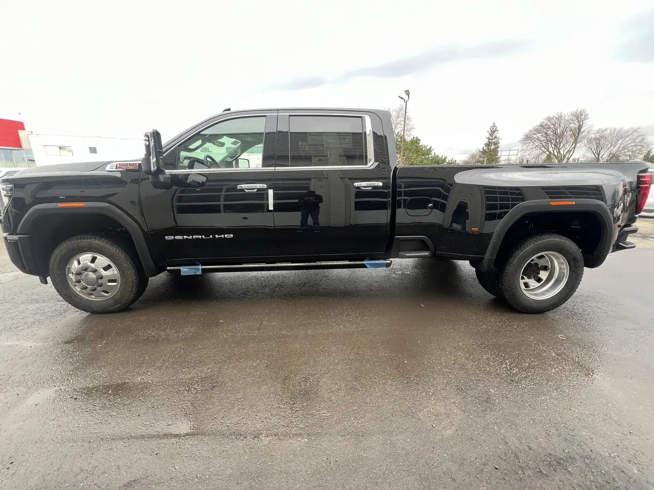 GMC Sierra 3500HD снимка GMC Sierra 3500HD
