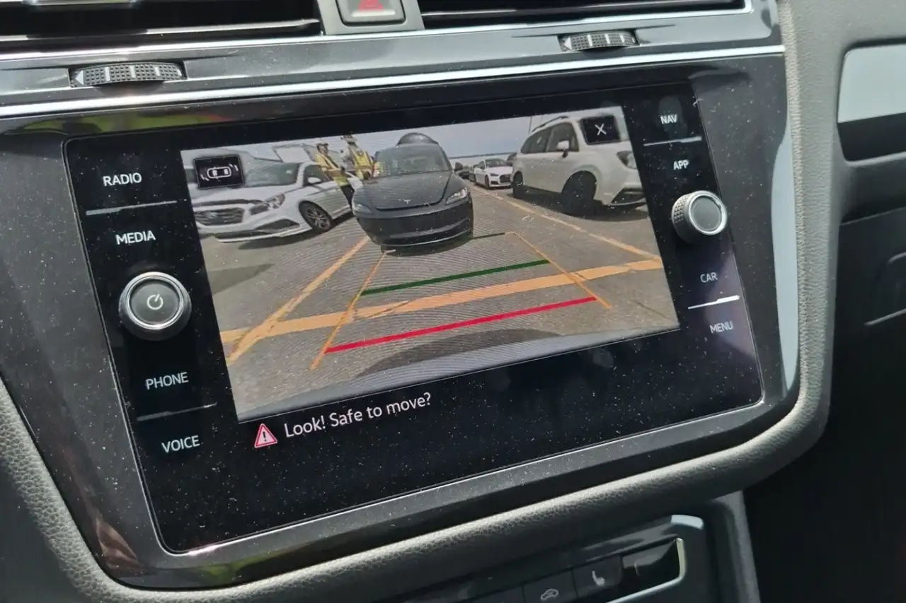 Volkswagen Tiguan снимка Volkswagen Tiguan