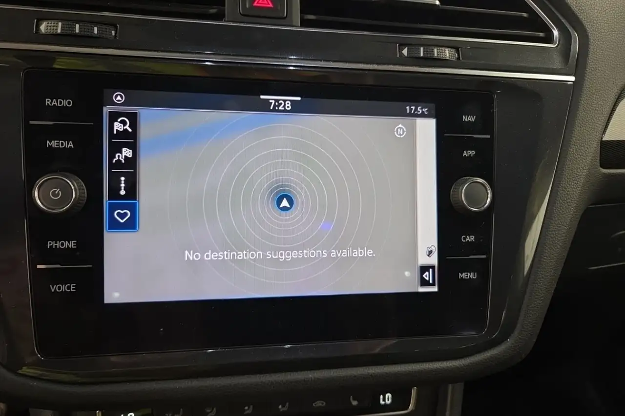 Volkswagen Tiguan снимка Volkswagen Tiguan
